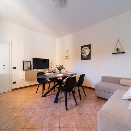 Moonlight - Lecco Getaway Apartman Kültér fotó